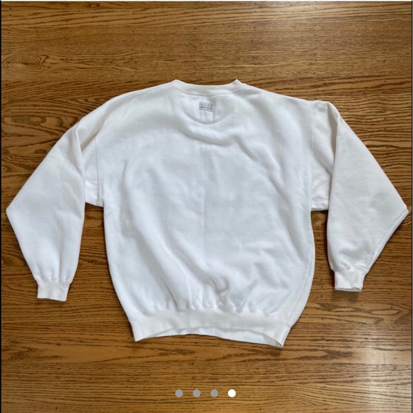 Vintage embroidered Crewneck - Picture 4 of 4